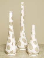 Teardrop Shaped Vase, Medium, White Ivory Stone iwth Cantor Stone