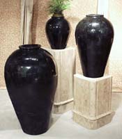 Large Mango Jar, Smooth, Black Stone